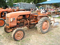 Tracteur (Fete de la Moisson St Simeon de Bressieux 2006) (11)